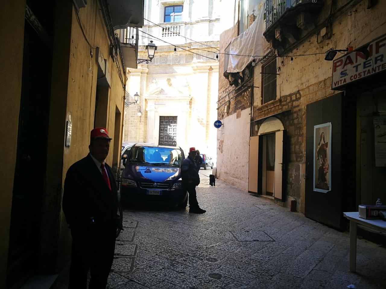 Borgoantico Apartment Бари Экстерьер фото